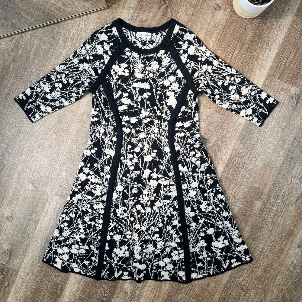 Neiman Marcus Floral Print Knee Length Dress Black and White - Picture 2 of 6